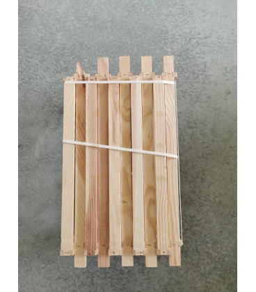 Tweedekans: Simplex broedkamer Hoffmann ramen gemonteerd 218 mm grenenhout (per 10 st.)