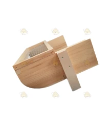 Houten beschermkooi tegen hoornaars Dadant Blatt 10-raams kasten