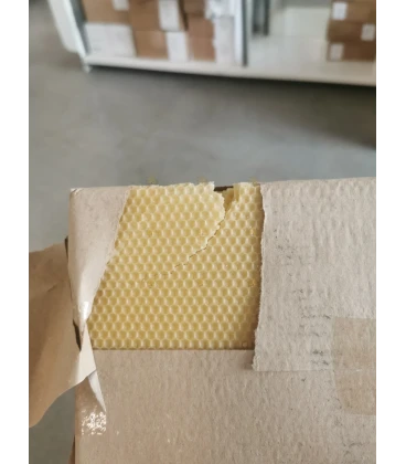 Tweedekans: Simplex gegoten broedkamer kunstraat per kg (zonder zaagsnede)