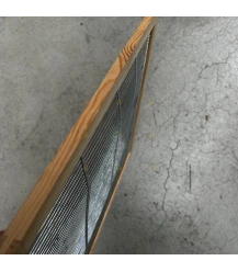 Tweedekans: Spaarkast ingekaderd koninginnerooster hout/gegalvaniseerd 47,2 x 42,1 cm